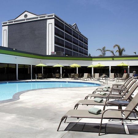 Radisson Hotel Oakland Airport Екстериор снимка