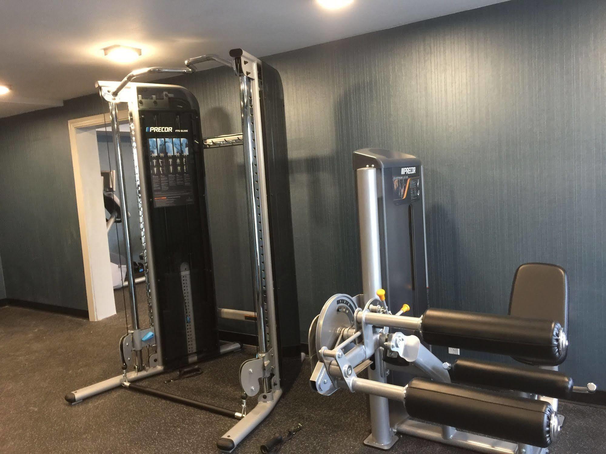 Radisson Hotel Oakland Airport Екстериор снимка