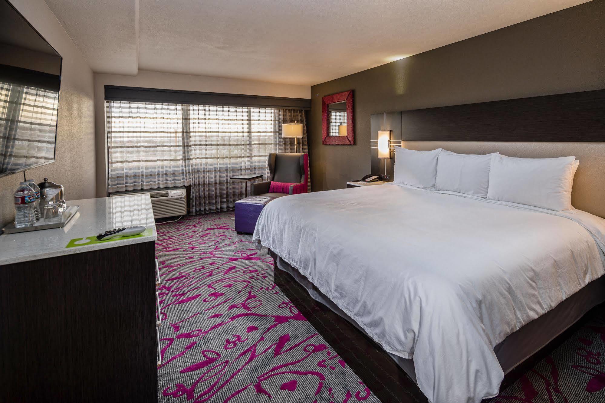 Radisson Hotel Oakland Airport Екстериор снимка